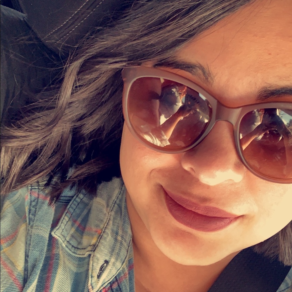 Meet your Posher, Joanna